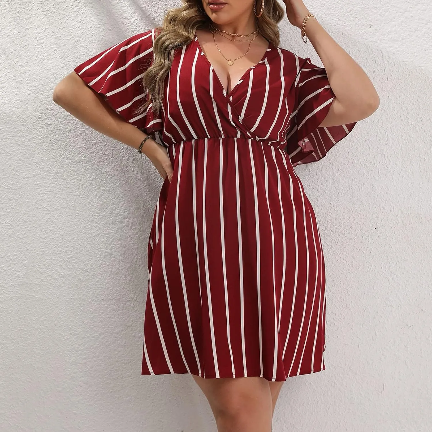 Beach Dresses for Womens Vacation Short Batwing Sleeve V Neck Summer Trendy Dress Floral Ruffle Boho Mini Sundress