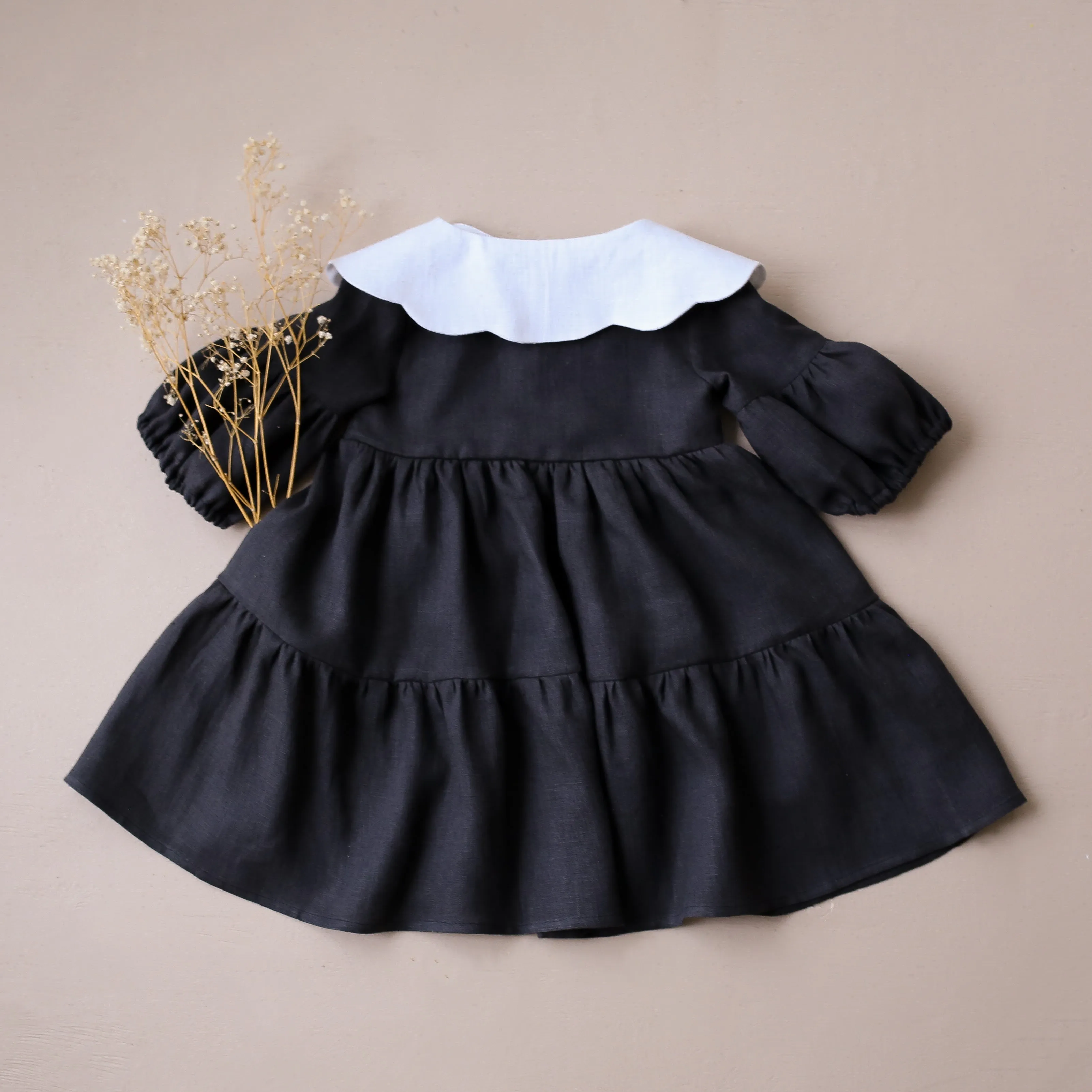 Black & White Linen Lantern Sleeve Tiered Dress with Scalloped Collar