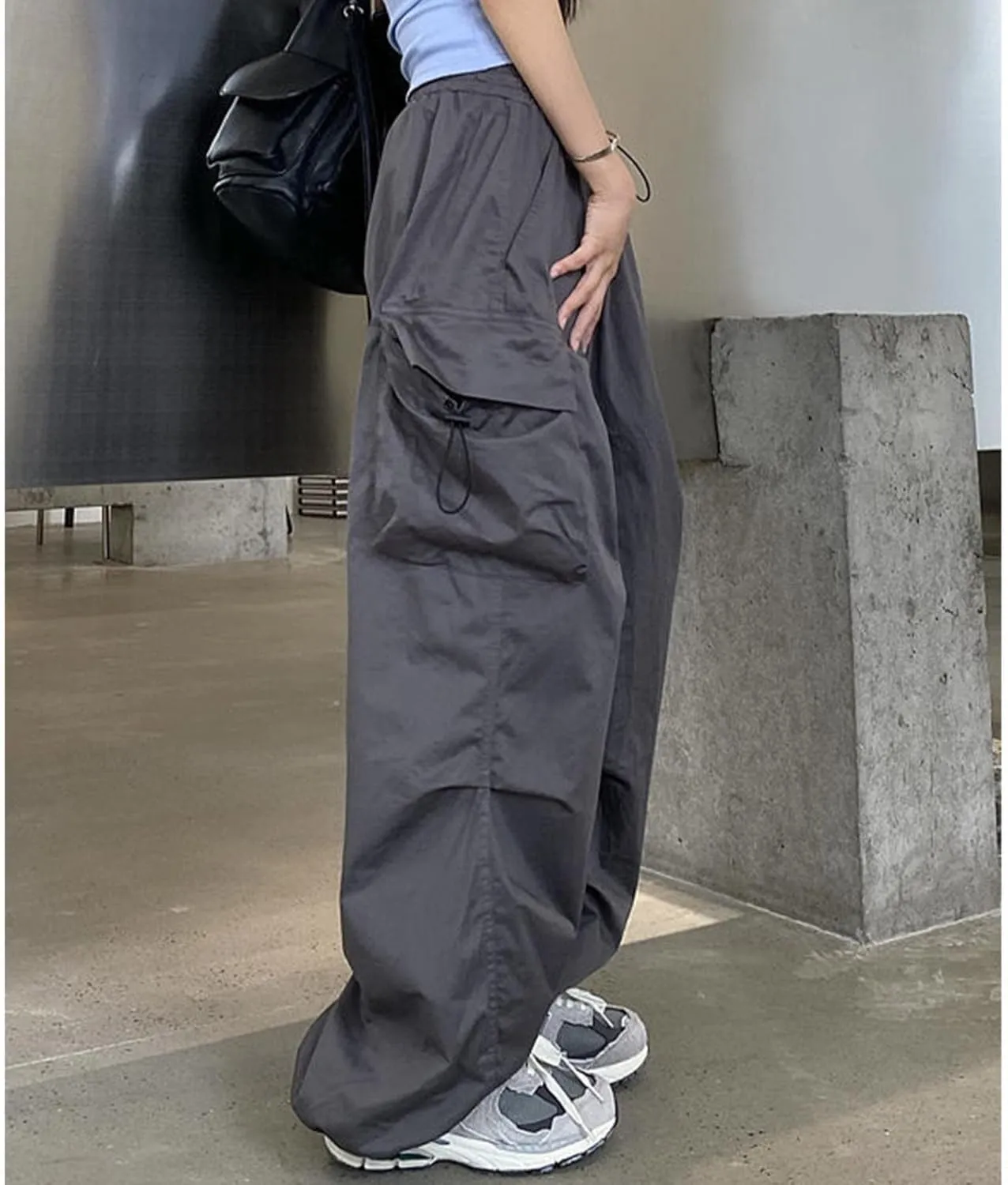 Cargo Pants for Women High Waisted Casual Baggy Parachute Pants Stretchy Wide Leg Streetwear Hiking Pant with Pockets
