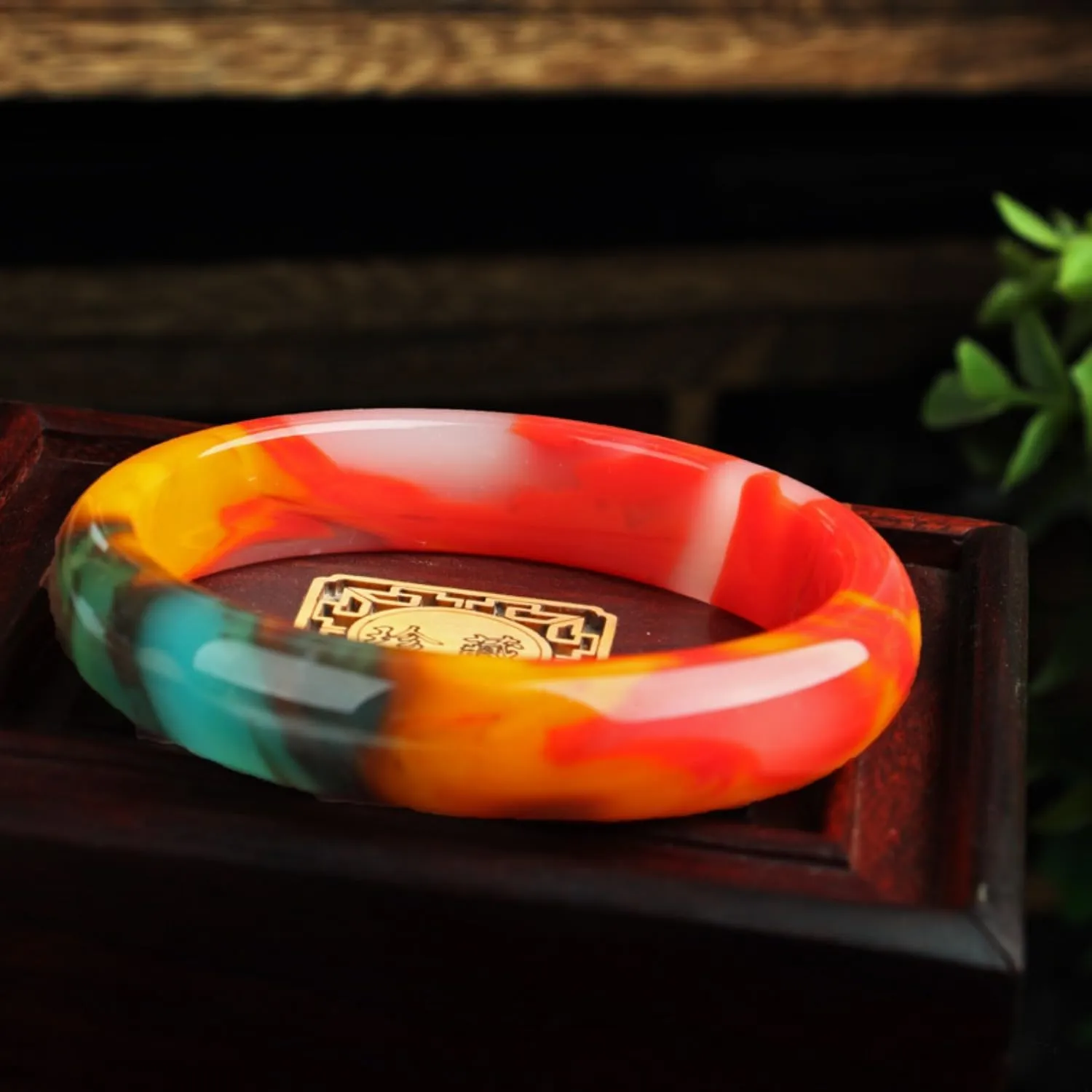 Colorful Gemstone Bangle for Women, Semi-red and Semi-white Design, Appropriate for a Female Friend's Gift