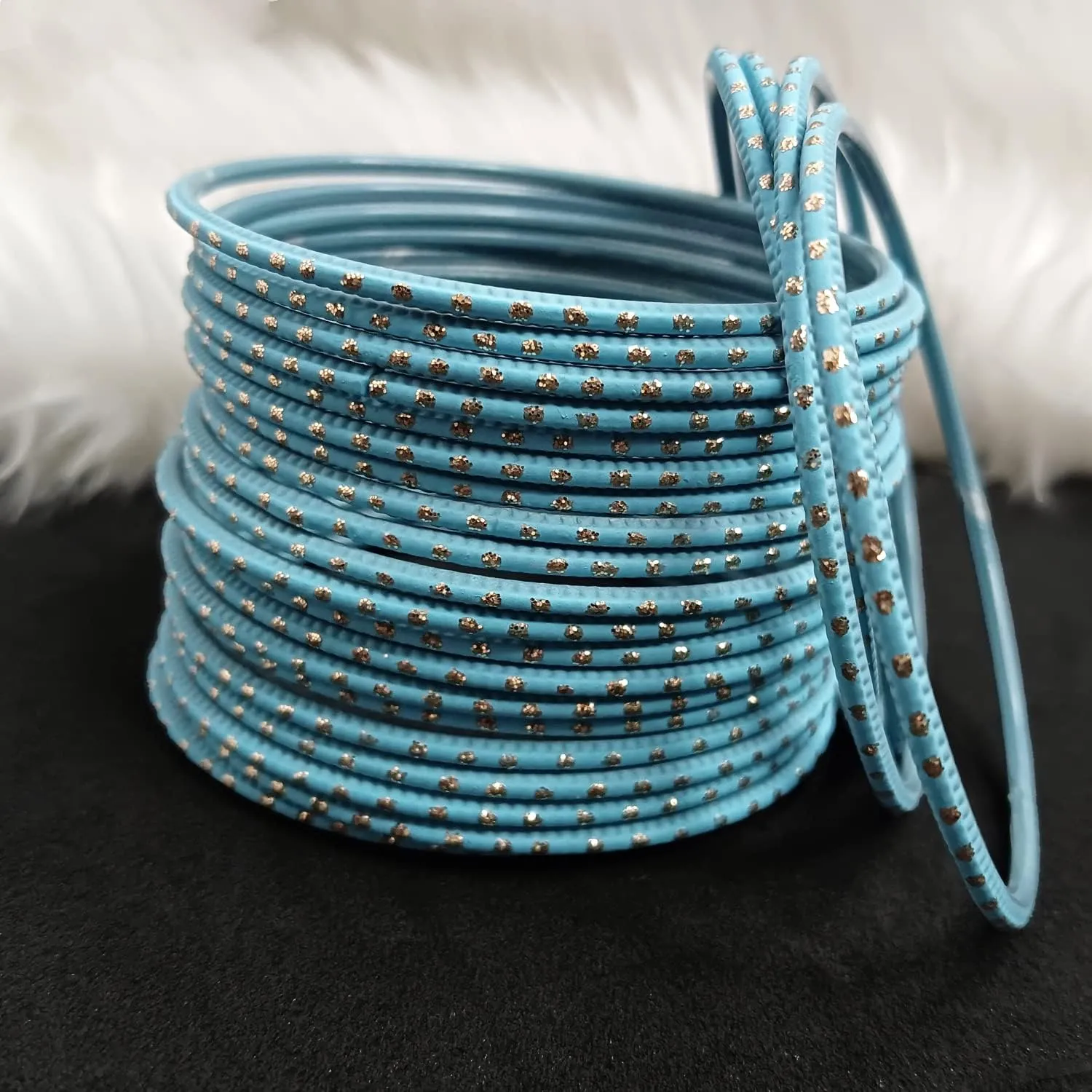 Efulgenz Indian Bangles Set Bollywood Plain Metal Bangle Bracelets Wedding Bangles Costume Jewelry for Women