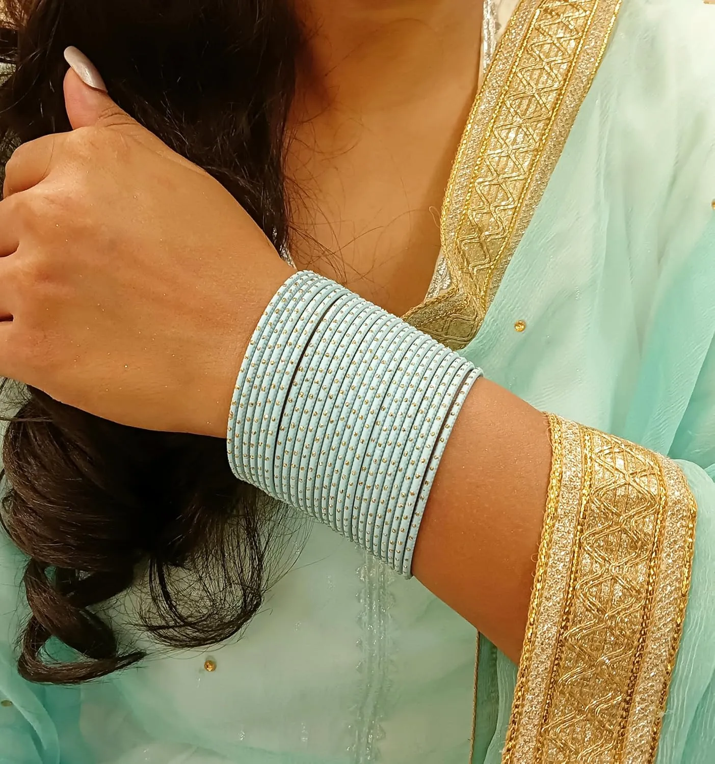 Efulgenz Indian Bangles Set Bollywood Plain Metal Bangle Bracelets Wedding Bangles Costume Jewelry for Women