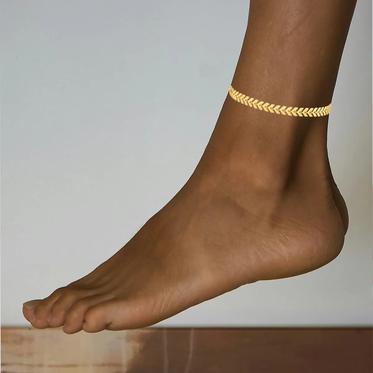 Gold Ankle Bracelets for Women, 18K Gold Anklets for Women Waterproof Cuban Link Anklets Set Layered Anklet Bracelets for Gold Jewelry Set Gift