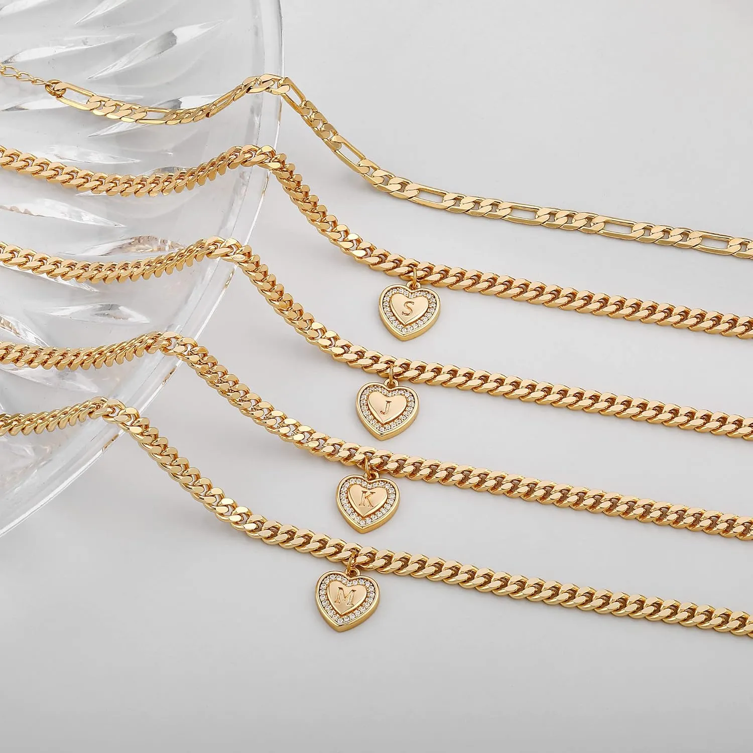 Gold Initial Ankle Bracelets for Women 14K Gold Plated Heart Initial Charm Gold Anklets for Women Cuban Figaro Bead Link Chain Initial Anklet Bracelets for Women Figaro Chain Anklet Jewelry Gifts