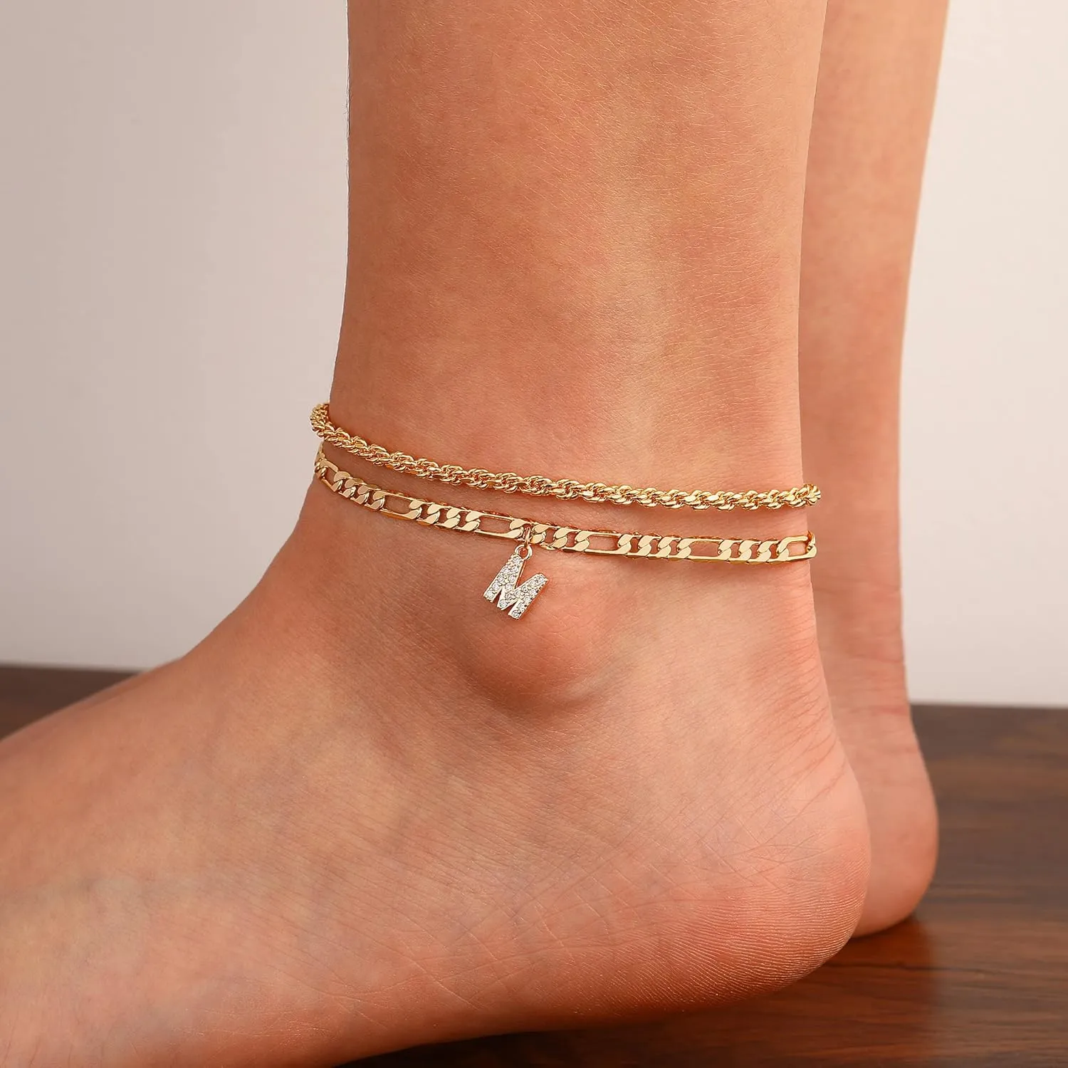 Gold Initial Ankle Bracelets for Women 14K Gold Plated Initial Charm Gold Anklets for Women Figaro Paperclip Chain Initial Anklet Bracelets for Women Mariner Rope Link Chain Anklet Jewelry for Women