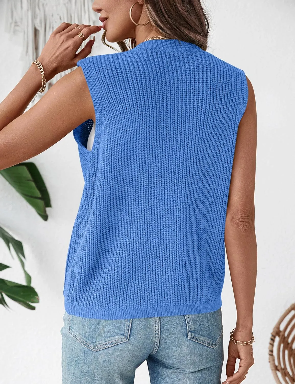 LUYAA Womens Sleeveless Sweater Vest Crochet Chunky Button Down Cardigan Vests Tops 2025 Trendy Summer Casual Outfits