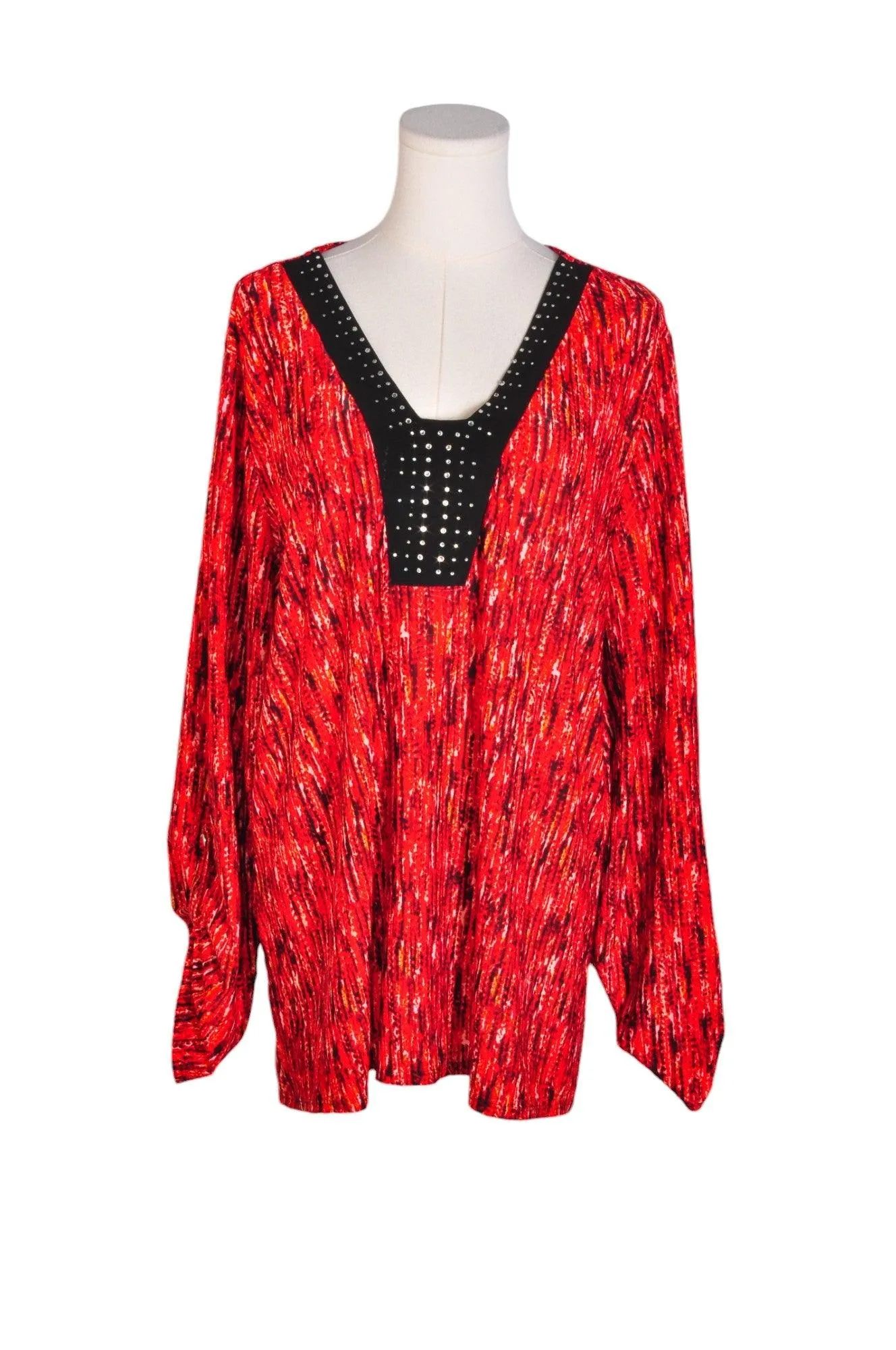 NOTATIONS Women Tunics Regular fit in Red - 3X