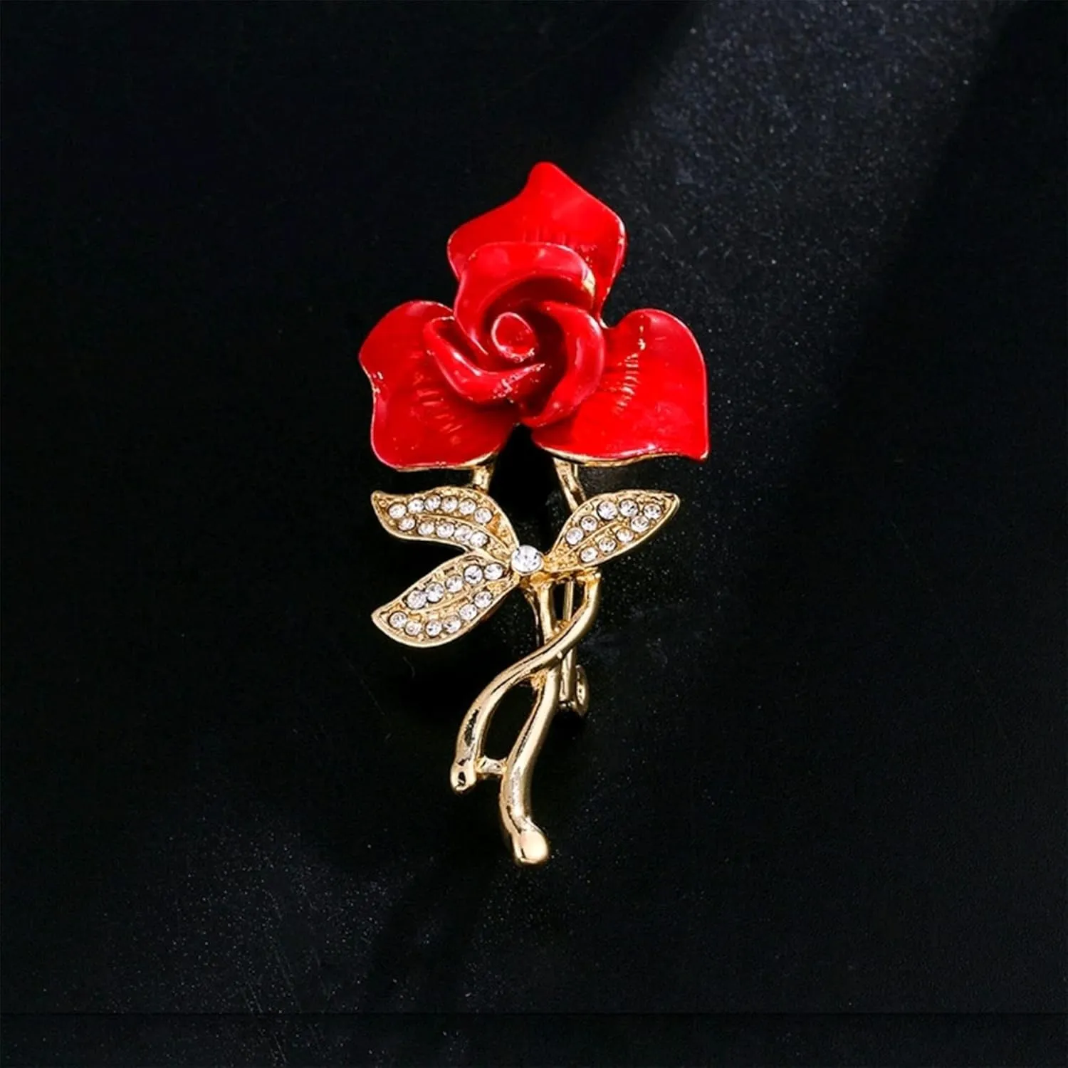 Red Rose Floral Brooch Pin Gold Plated Flower Decorative Garment Dress Jewelry for Women Cocktail Party Accessory Brooches Pin