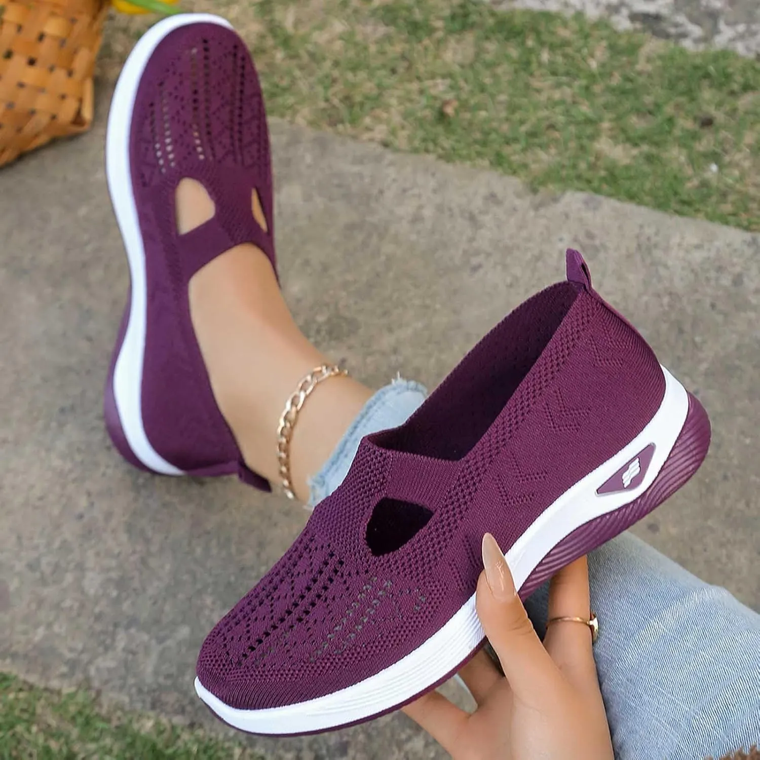 Sandals for Women Orthopedic Breathable Sandals Slip on Arch Support Sandal Memory Foam Sandal Walking Shoes