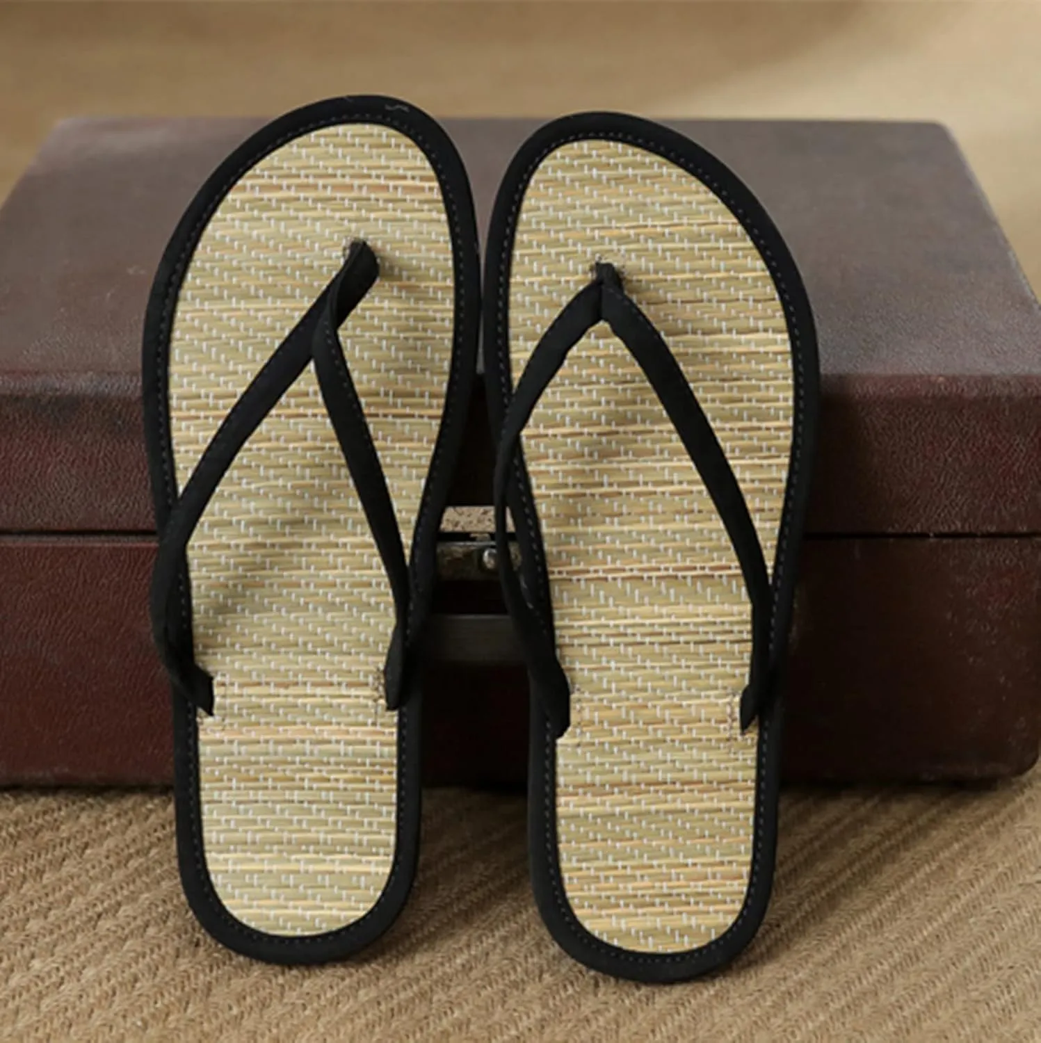 Summer Slippers For Men/Women Flip Sandals Flop Silent Rattan Flat Comfortable Women Slippers Women's slipper