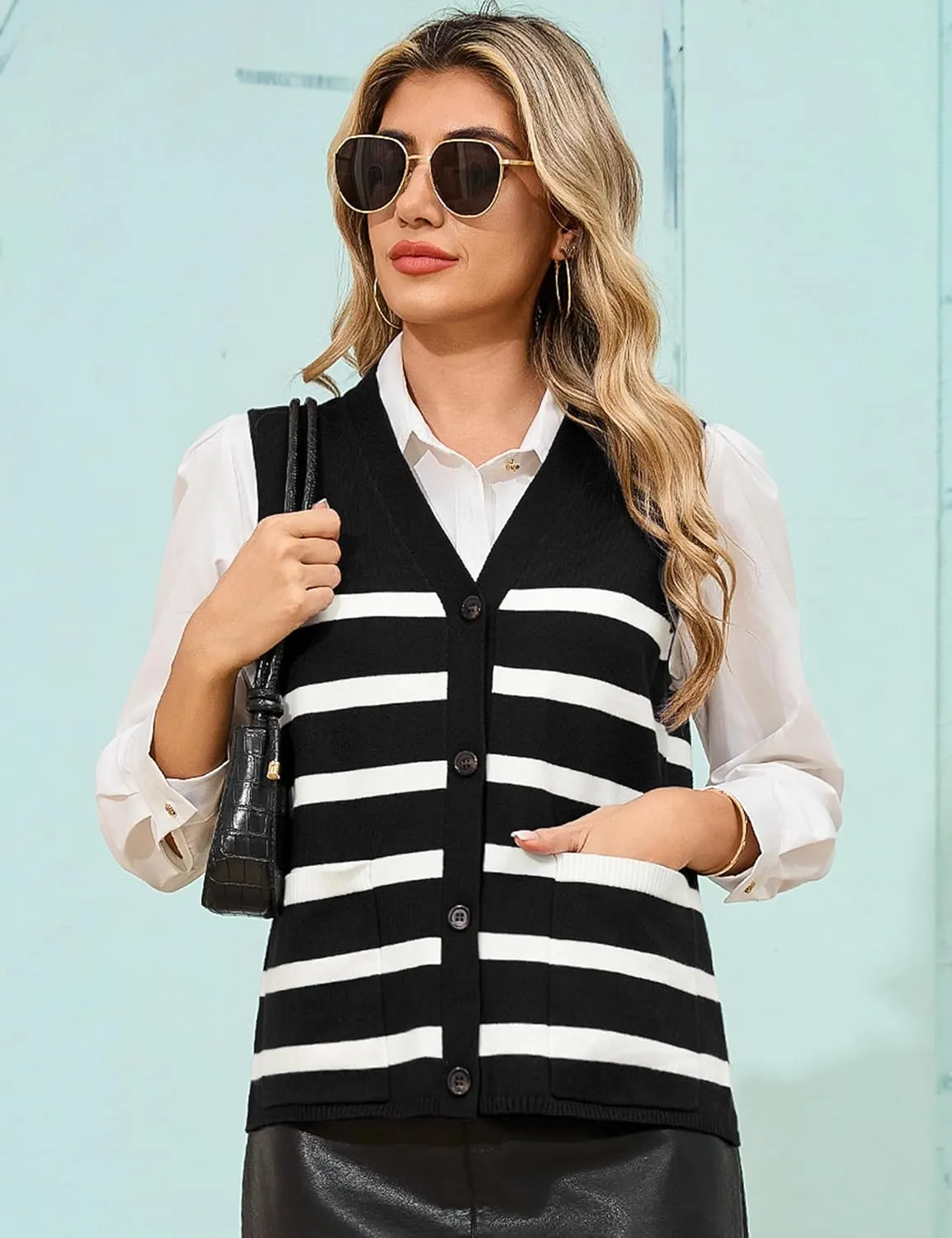 Totatuit Women's Sweater Vests Striped Lightweight Knit Tank Top Trendy Sweater Vest for Women with Pockets