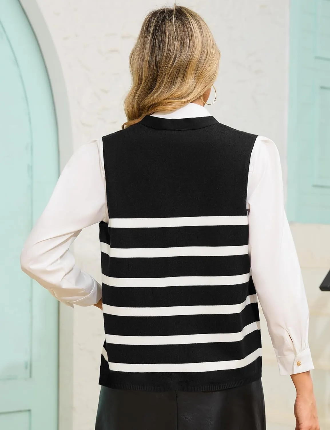 Totatuit Women's Sweater Vests Striped Lightweight Knit Tank Top Trendy Sweater Vest for Women with Pockets