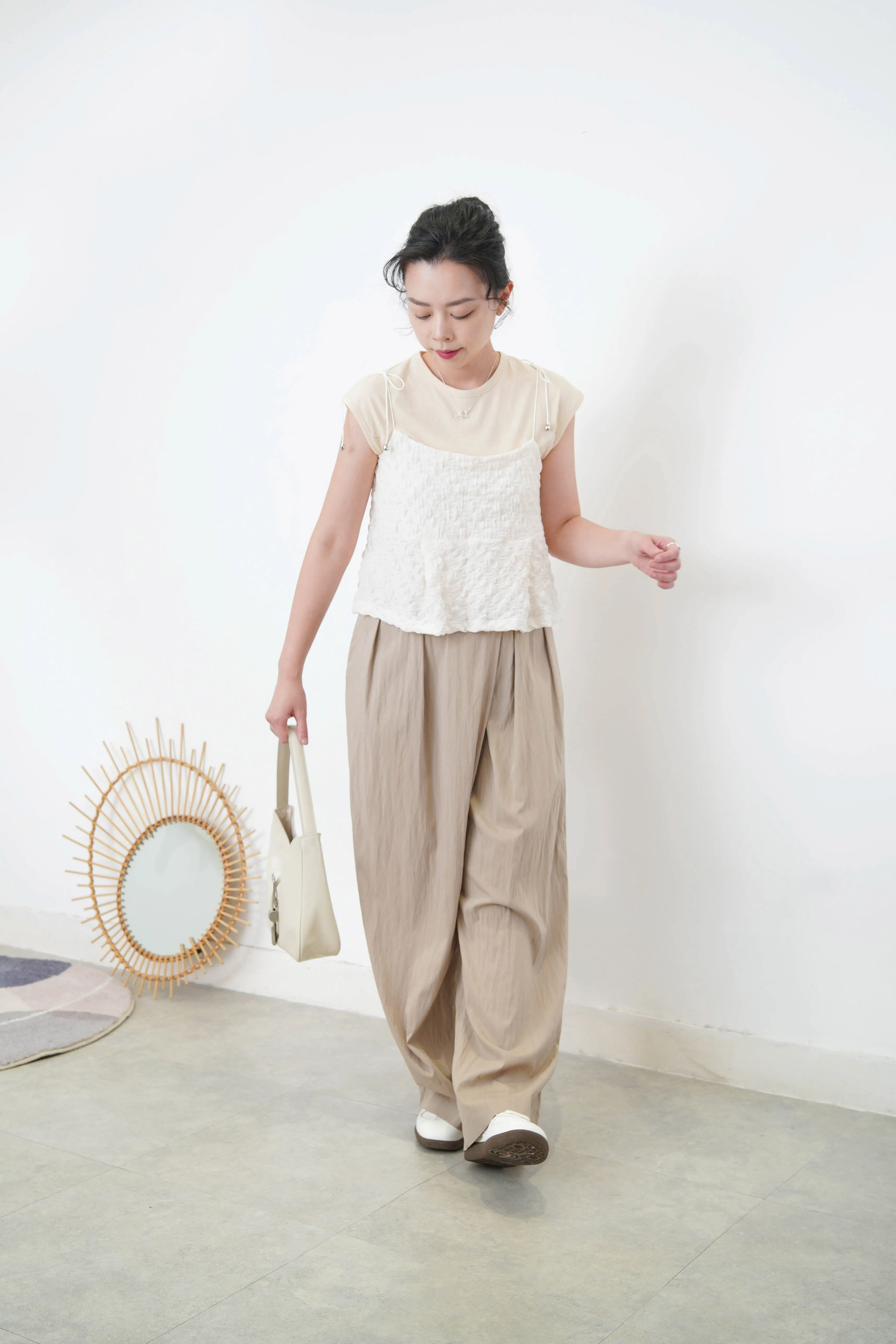 White texture cami vest w/ adj. shoulder straps