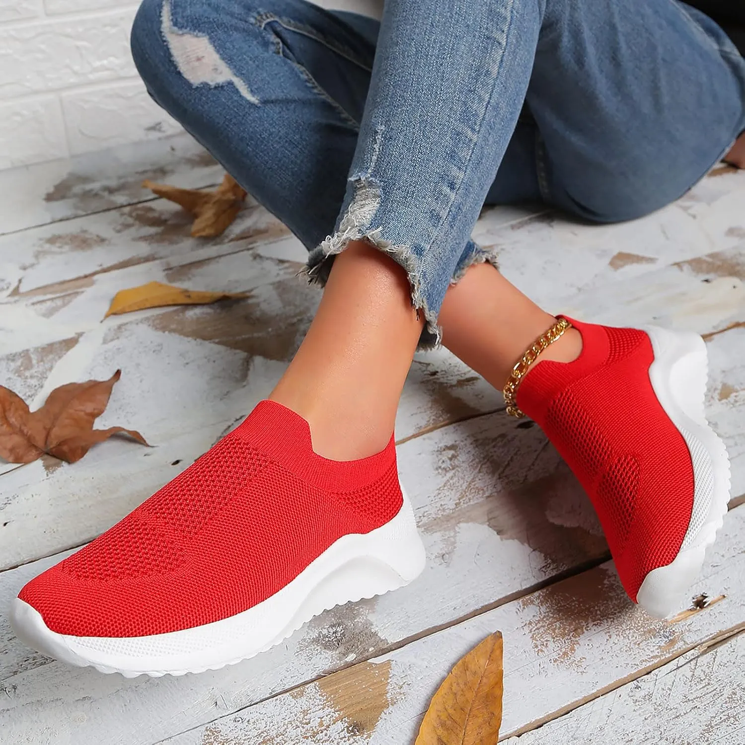 Womens Lightweight Slip On Platform Shoes Black Fashionable Fly Woven Mesh Breathable Casual Sports Footwear Comfortable Solid Red for