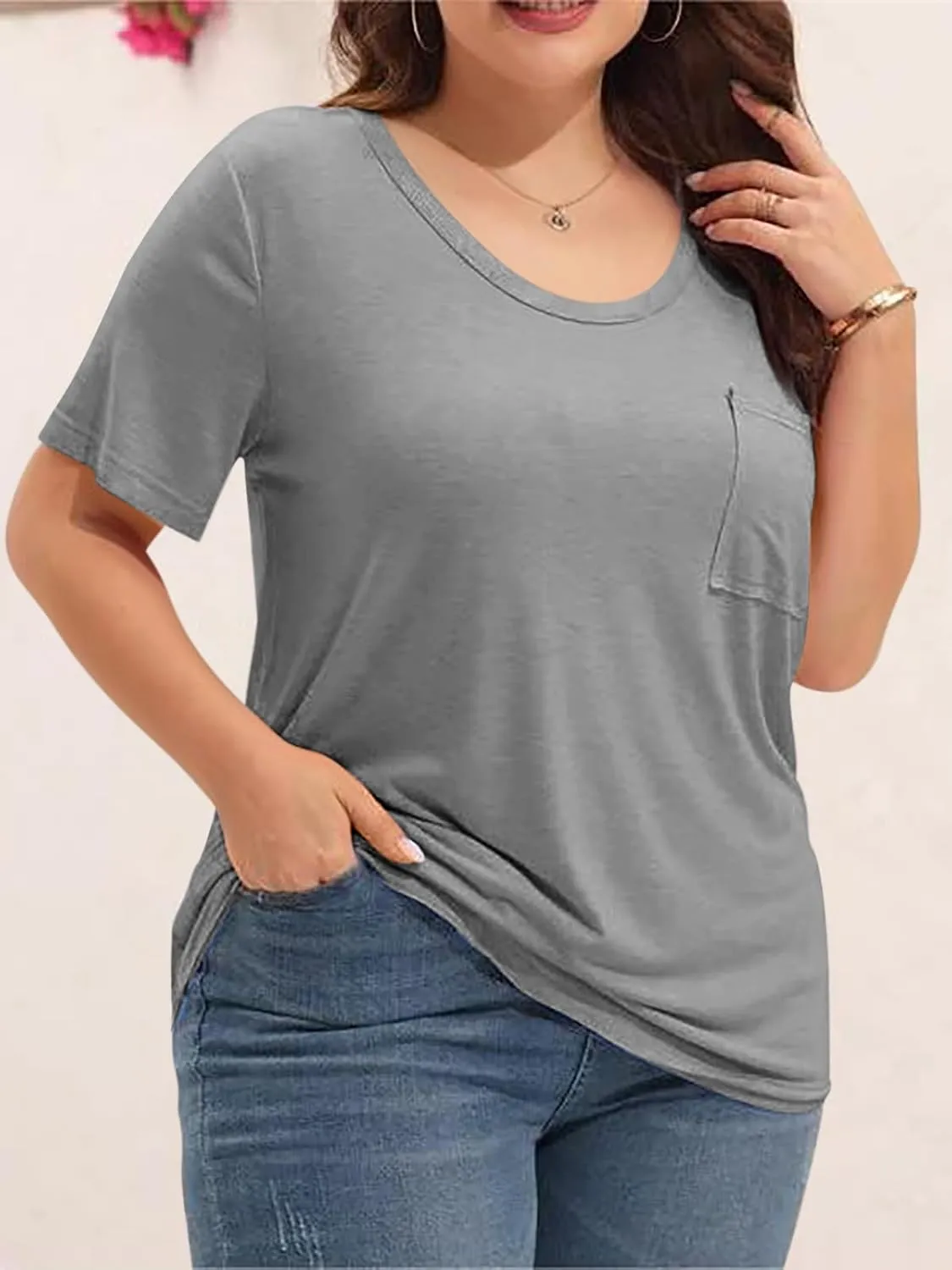 Womens Plus Size Tunic T Shirts Short Sleeve Round Neck Soft Loose Shirts Summer Casual Tops with Pocket