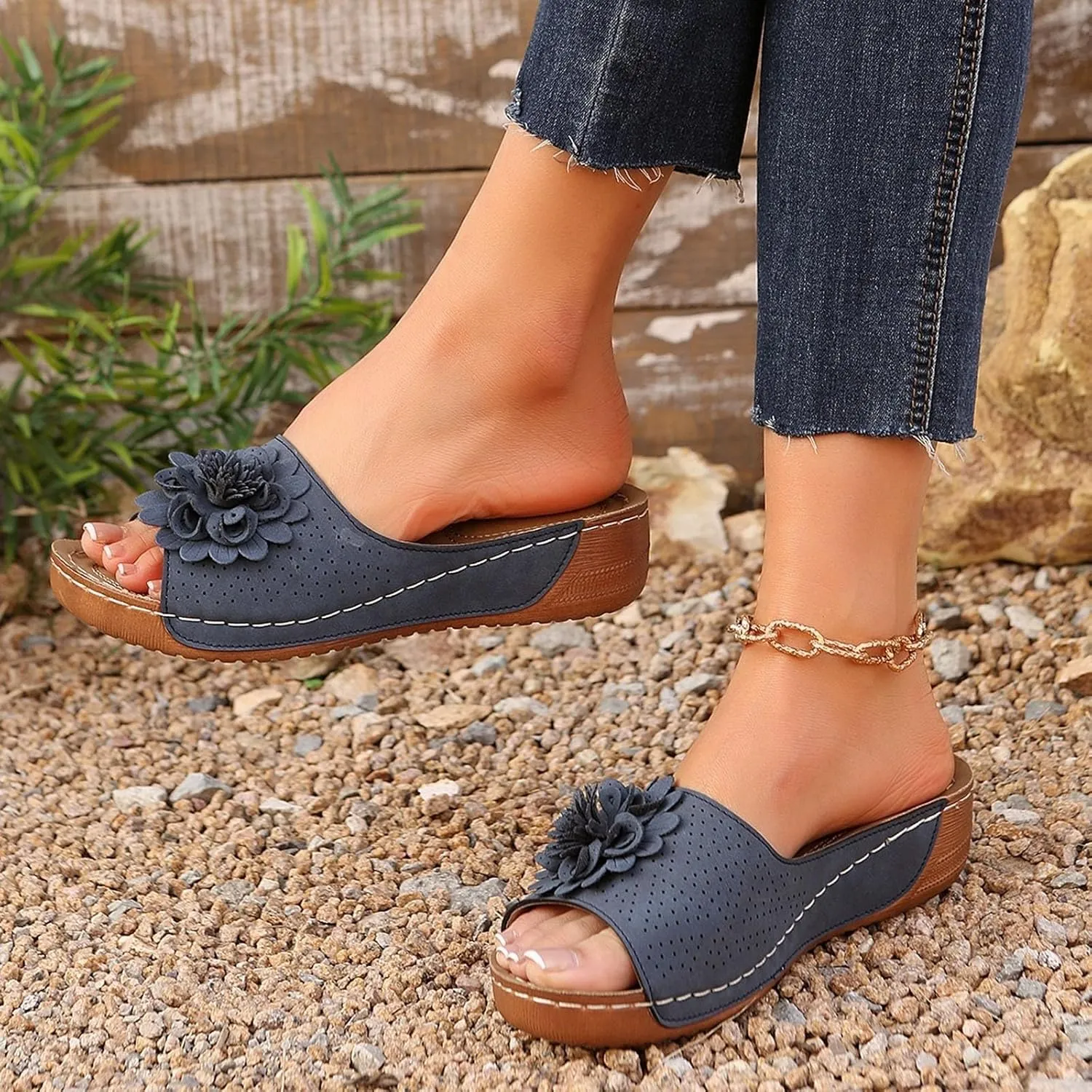 Womens Summer Beach Sandals Wedge Low Heels Open Toe Platform Slides Slipper for Women Dressy Comfortable Casual Slip On Walking Shoes