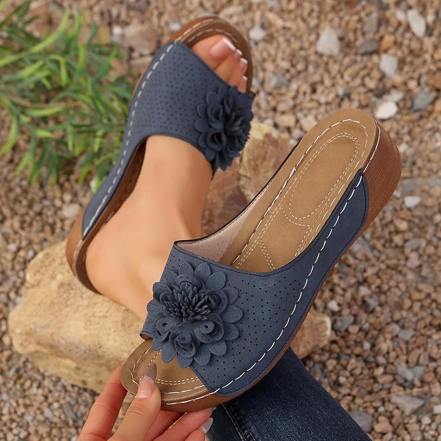 Womens Summer Beach Sandals Wedge Low Heels Open Toe Platform Slides Slipper for Women Dressy Comfortable Casual Slip On Walking Shoes